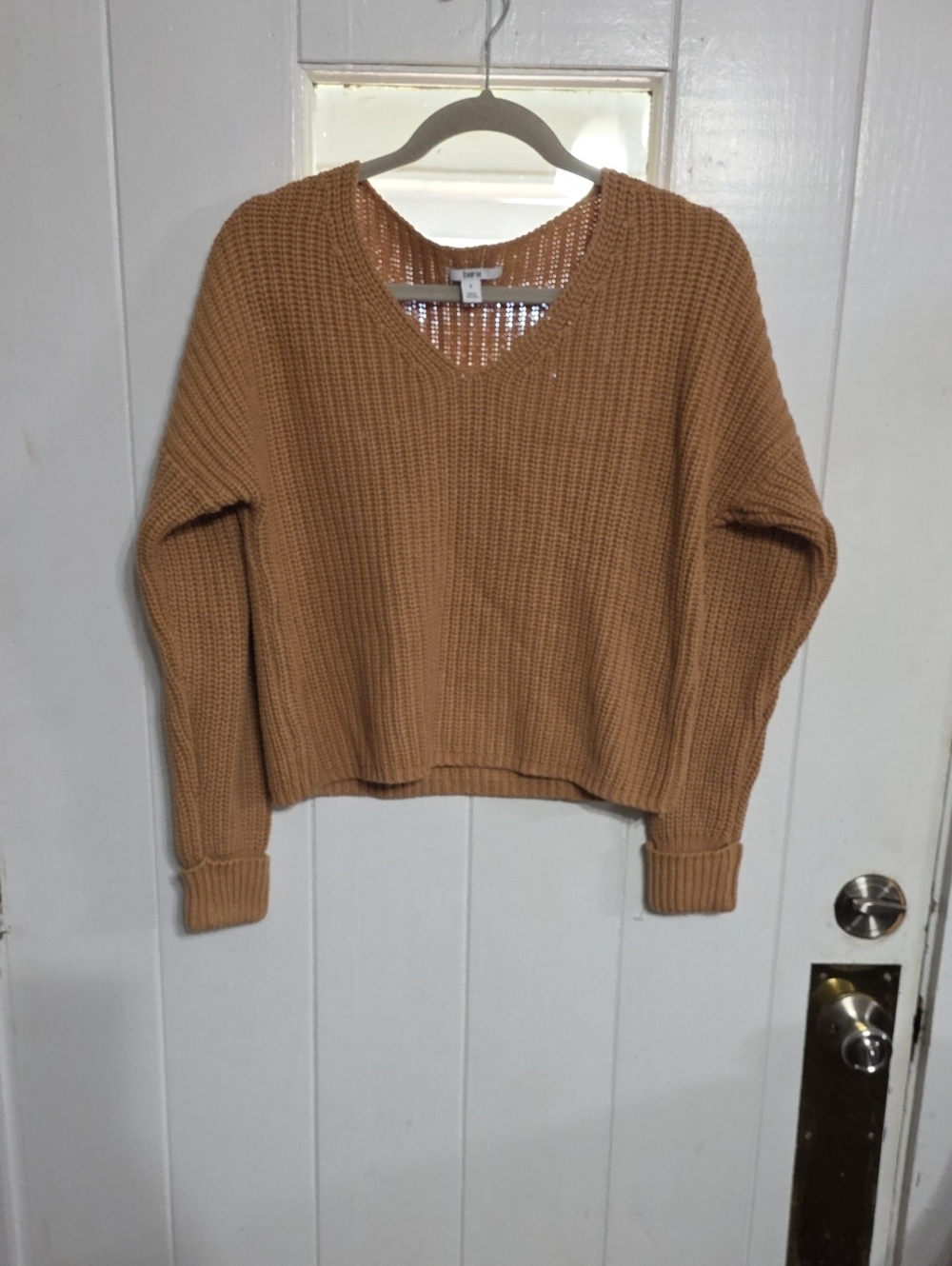 Bar III Women's Sweater Golden Caramel V-Neck Cropped Knitted Cozy Sz S GUC